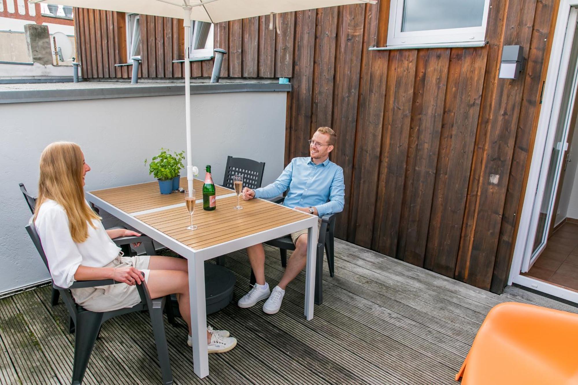 City Apartment "Hans Seat" Rostock Mit Rooftop-Terrasse Экстерьер фото